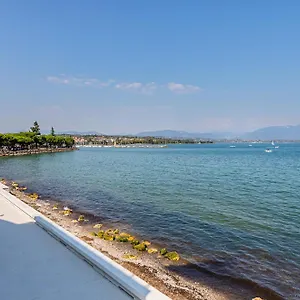 2* Lejlighedshotel Residenza Miralago By Wonderful Italy