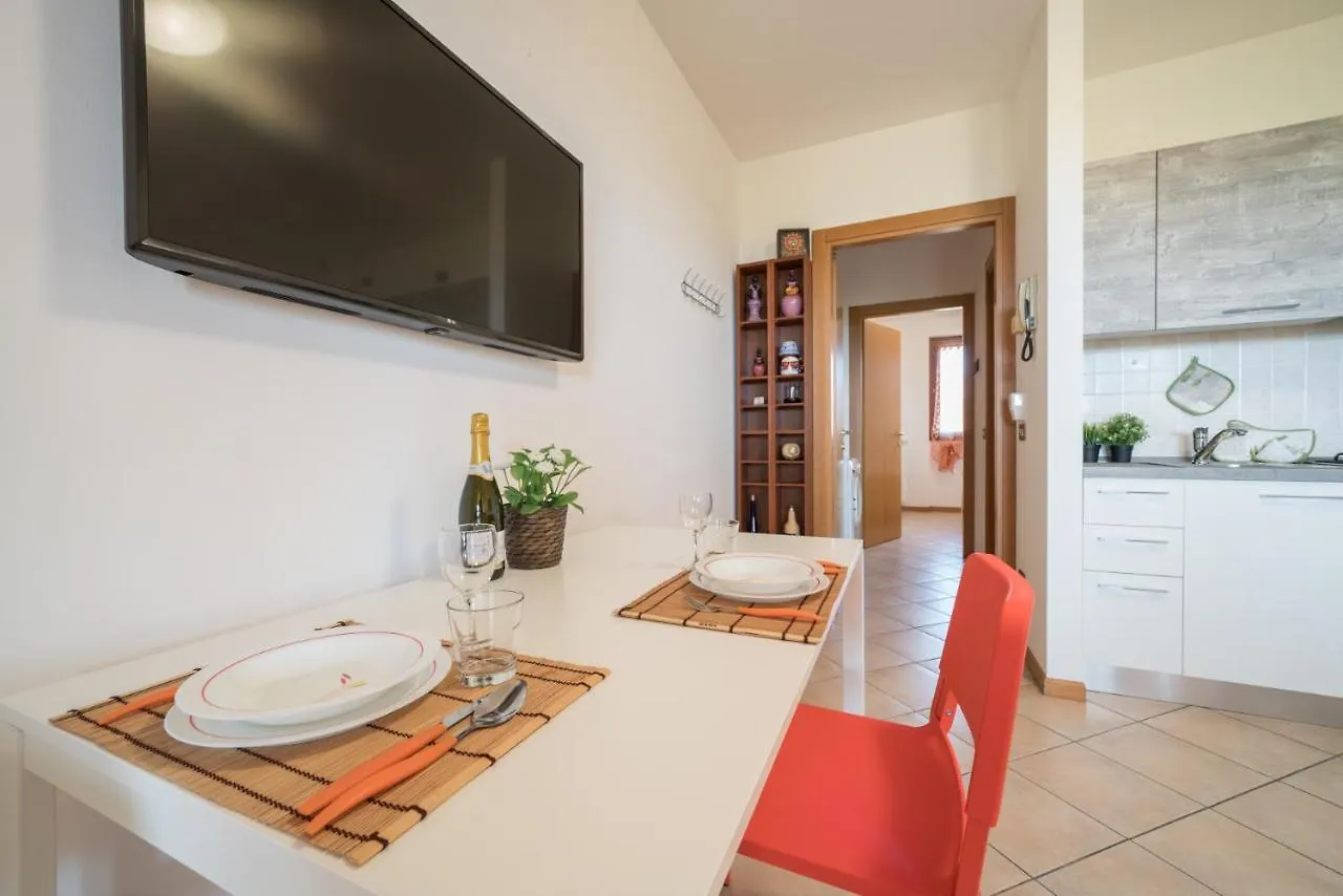 Gardappartamenti Cascinale Pool Desenzano del Garda Appartamento