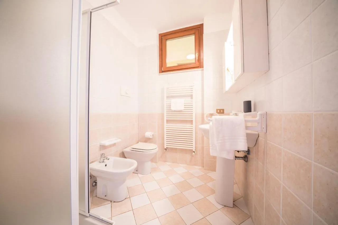 Gardappartamenti Cascinale Pool Desenzano del Garda Appartamento